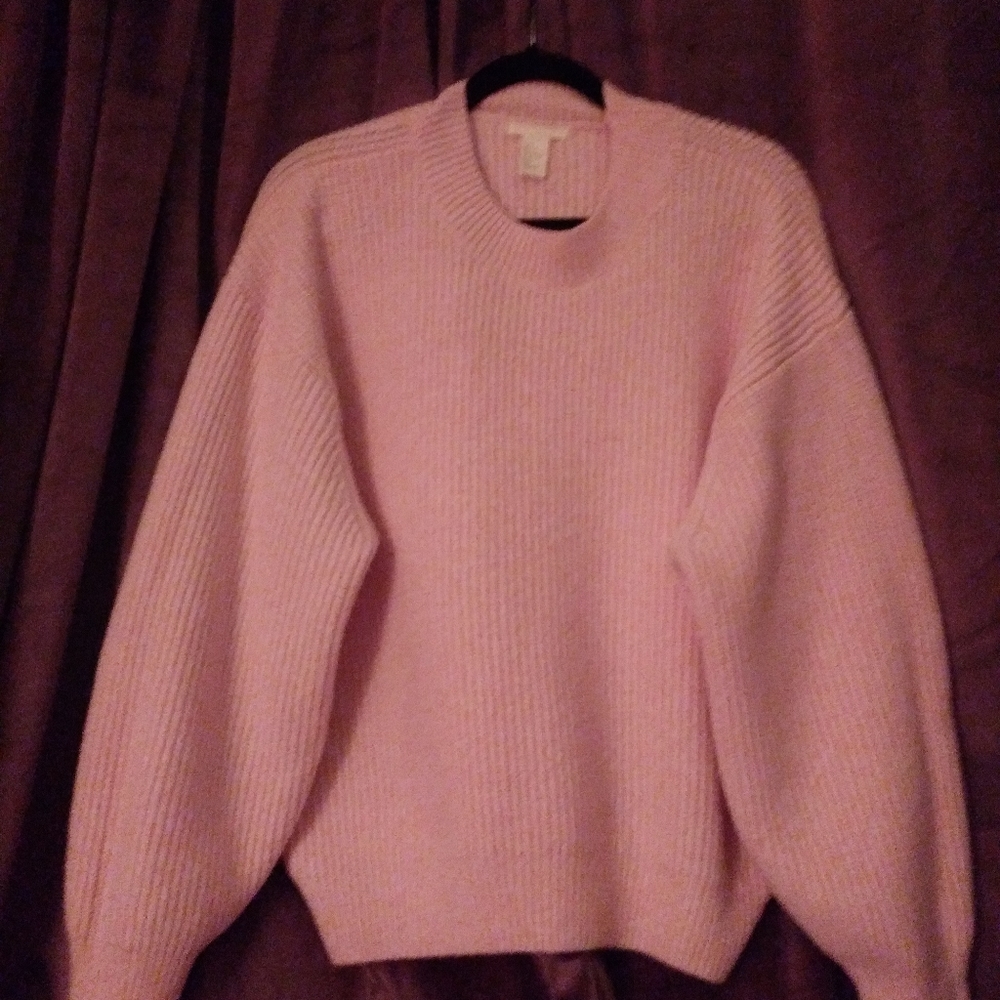 H & M Sweater